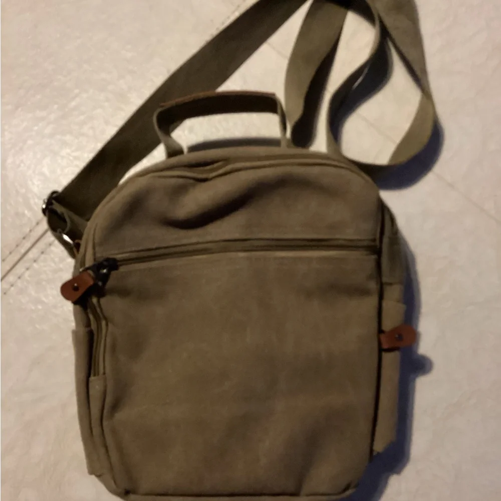 Card N X Men's Olive Crossbody Bag